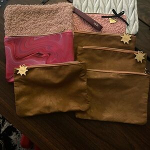 IPSY Brown Floral Wristlet Pouch Set - Brown